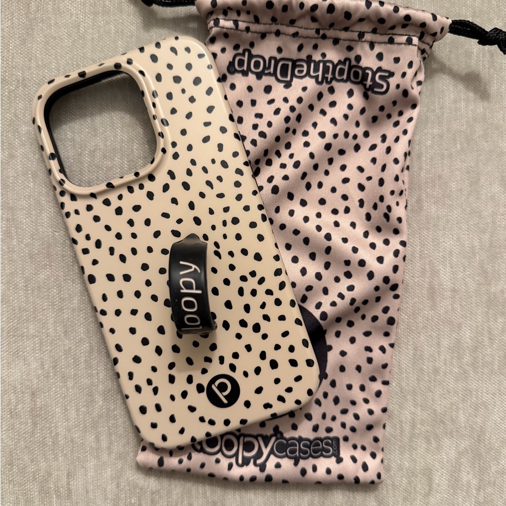 Loopy Mocha Dot iPhone 15 Pro Case